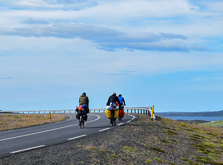 6 Days Qinghai Lake Cycling and Qinghai Culture and Nature Exploration